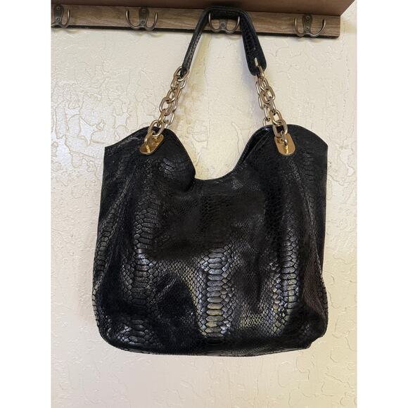 Michael Kors Large Black Snake Print Shoulder Tote Bag Gold Chain Straps - Picture 1 of 9